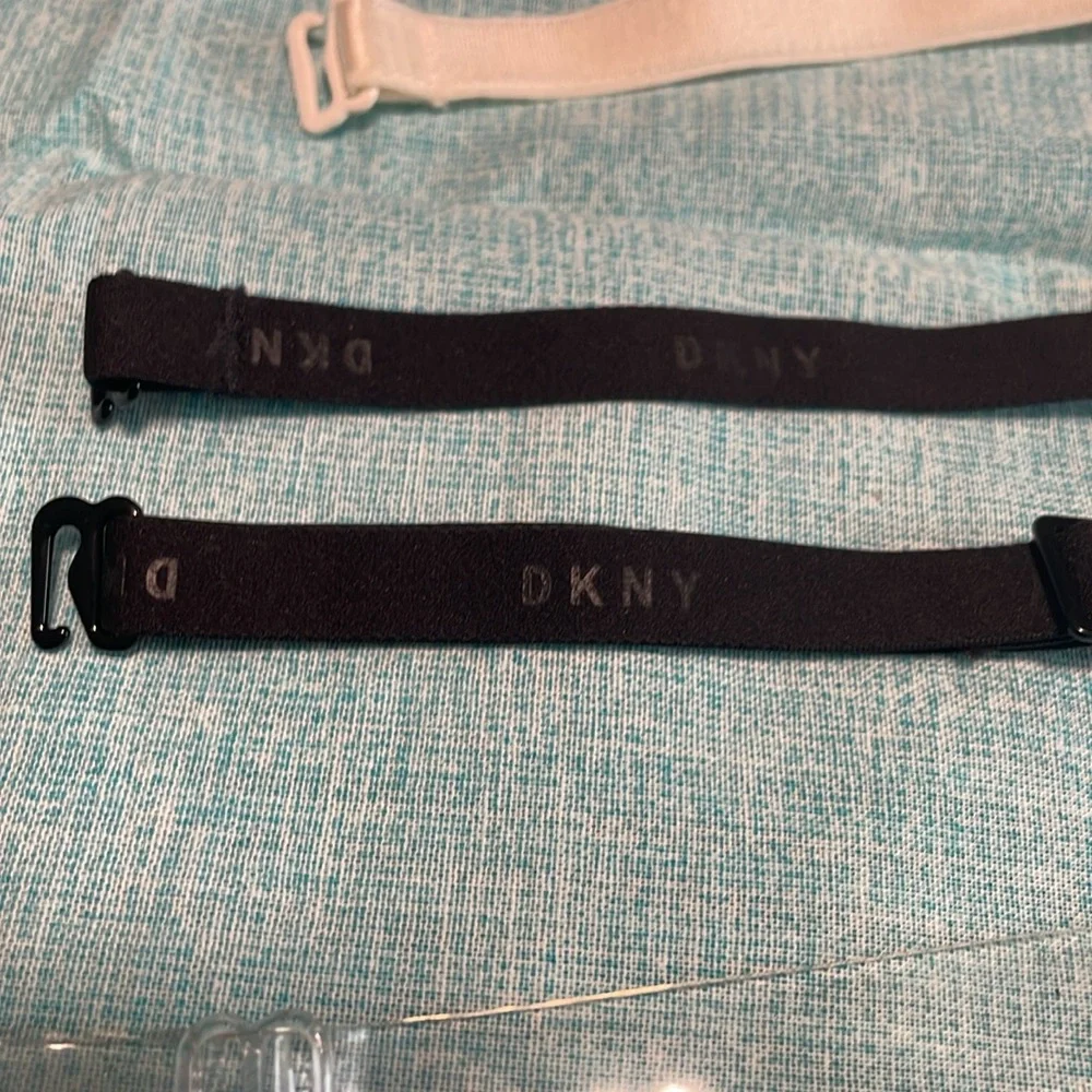 Women's Bra Strap Set - Picture 2 of 4